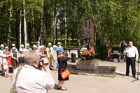 Увеличить и посмотреть фото Митинг, посвященный Дню памяти и скорби