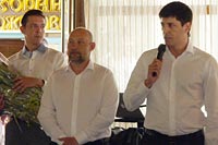 Увеличить и посмотреть фото Выпускников-медалистов поздравили руководители муниципального округа Проспект Вернадского
