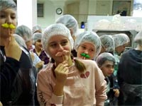 Увеличить и посмотреть фото Экскурсия для школьников в Шоколадное ателье