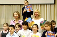 Увеличить и посмотреть фото Неделя детской книги «Путешествие книжного экспресса»