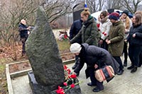 Увеличить и посмотреть фото Митинг, посвящённый памятным событиям ввода ограниченного контингента советских войск в Афганистан